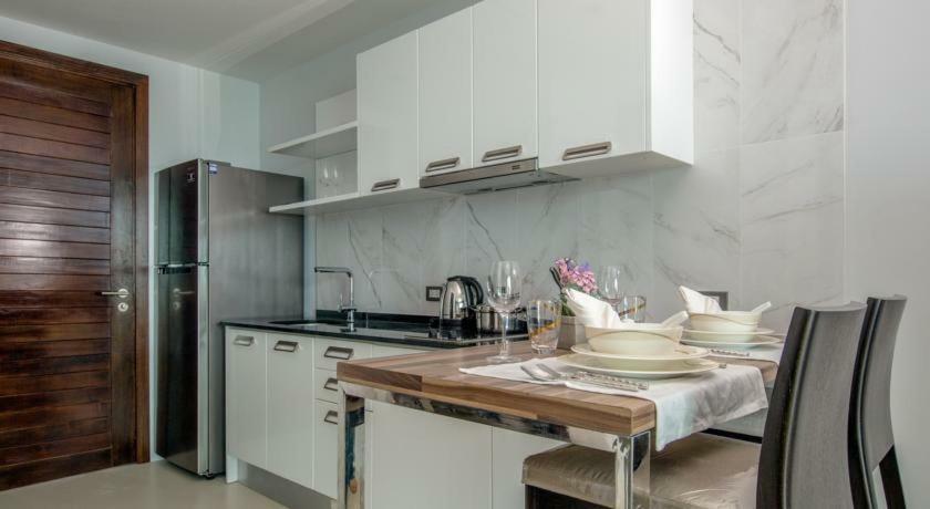 Emerald Terrace Patong Luaran gambar